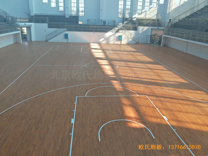 湖南辰溪實(shí)驗(yàn)學(xué)?；@球館體育木地板鋪裝案例5