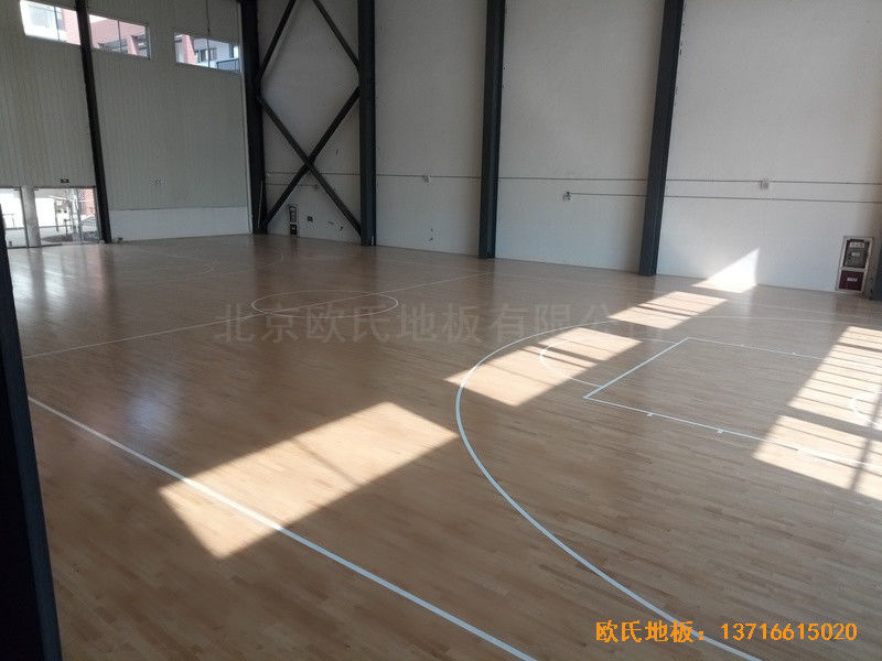安徽太陽城小學(xué)體育館運動木地板施工案例3