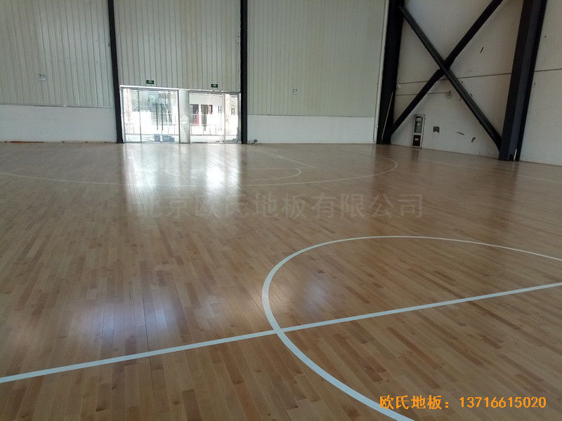 安徽太陽城小學(xué)體育館運動木地板施工案例4