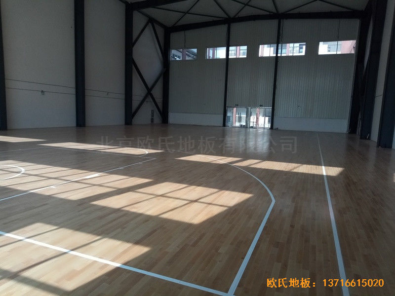 安徽太陽城小學(xué)體育館運動木地板施工案例5