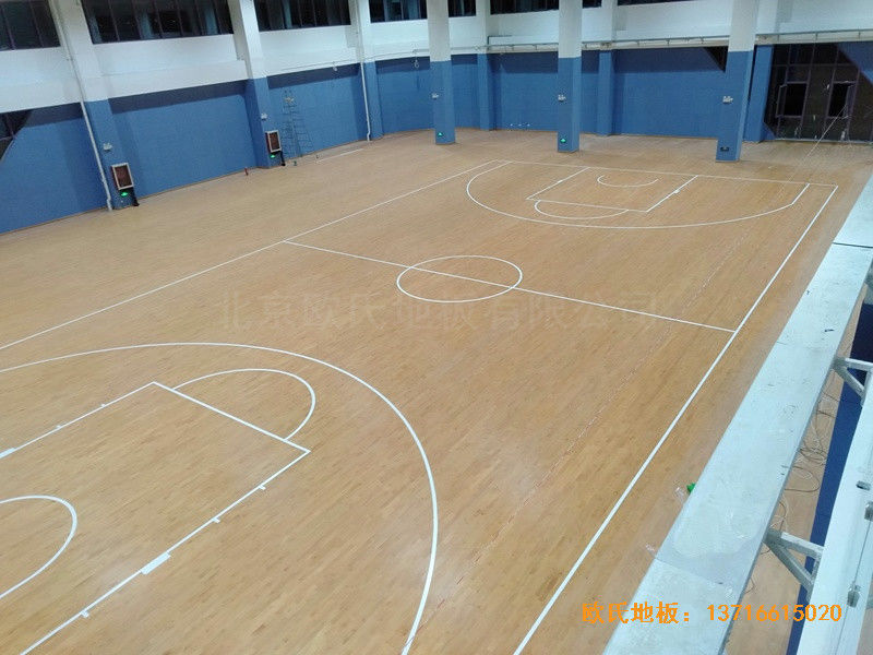 山東實驗二小青島分?；@球館體育木地板鋪裝案例0