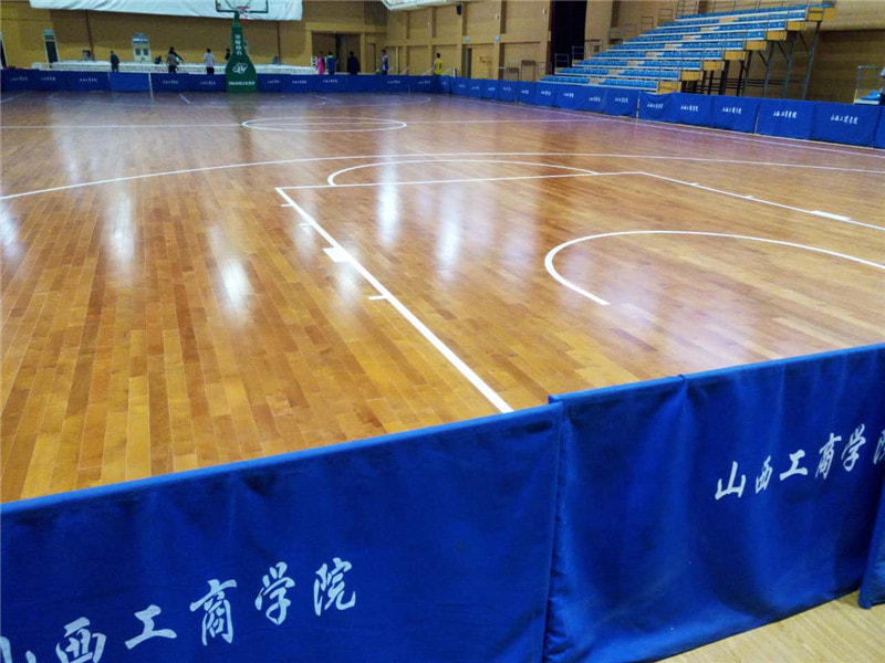 運(yùn)動(dòng)木地板選購，搞定四個(gè)重點(diǎn)就成功了