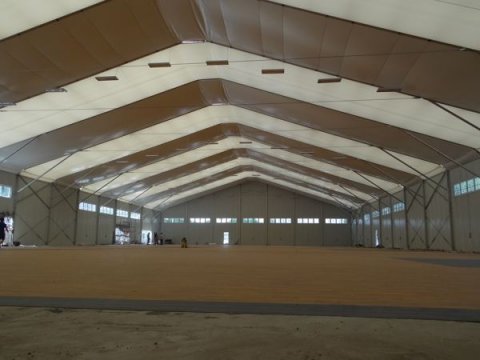 體育館應著重對運動木地板進行保養(yǎng)的時間