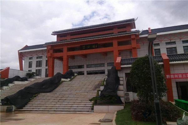 體育場(chǎng)地地板廠家報(bào)價(jià)