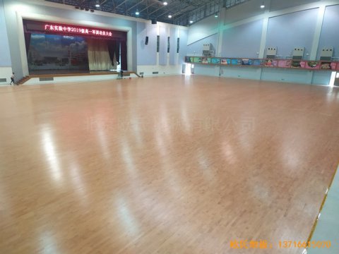 廣州廣東實(shí)驗(yàn)中學(xué)體育館運(yùn)動地板鋪裝