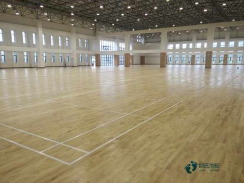 運(yùn)動(dòng)木地板安裝高度